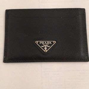 Prada Business Case